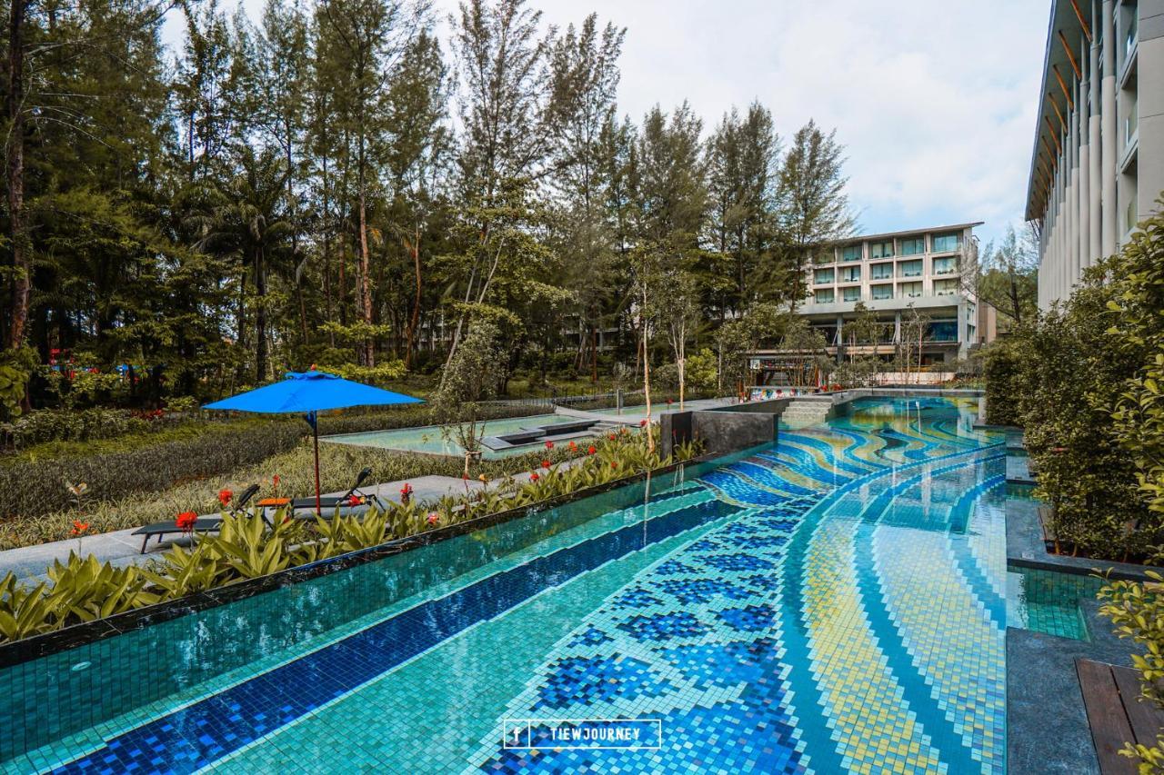 Avani Plus Khao Lak Resort Екстериор снимка