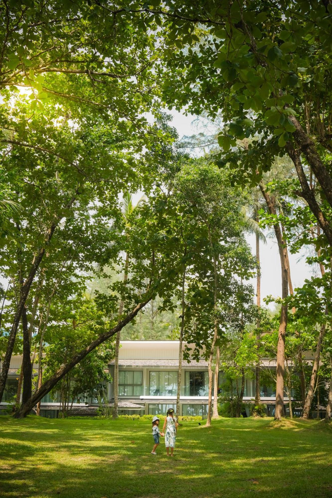 Avani Plus Khao Lak Resort Екстериор снимка